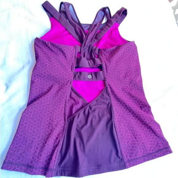 Lululemon Purple Sporty Top Size 12 – Excellent Condition - Picture 4 of 10